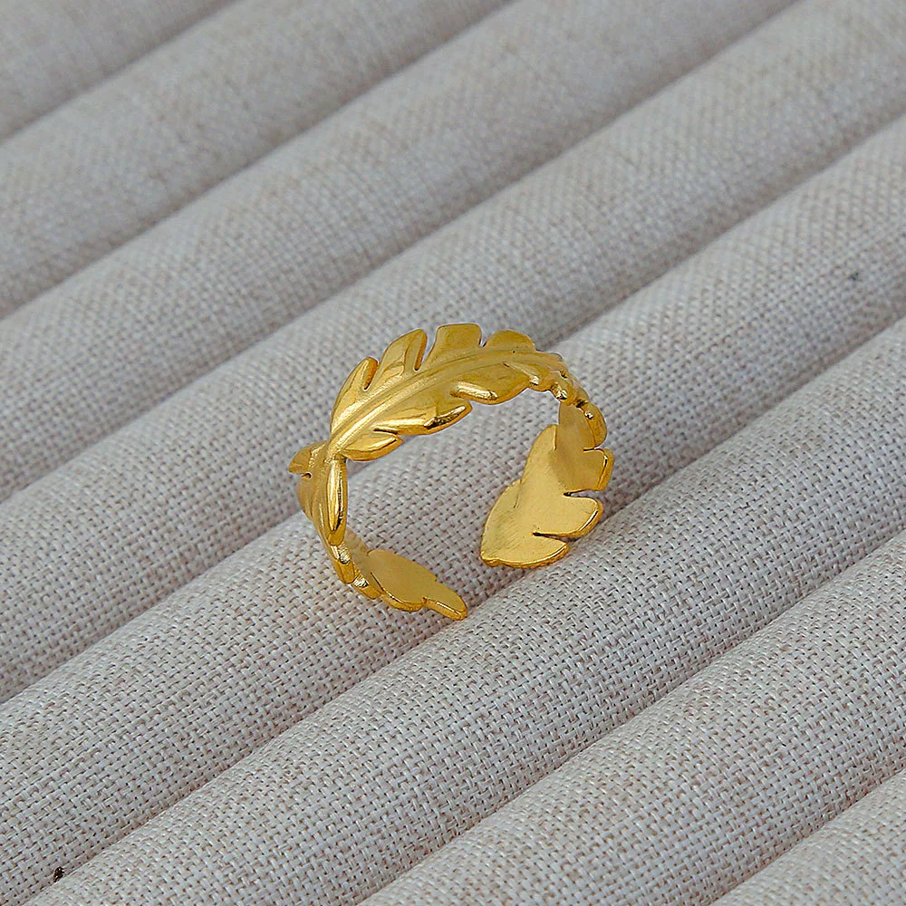 Wholesale Women's Geometric Stainless Steel Titanium Steel Ring With Geometric Plants And Flowers Pattern 18K Gold Electroplated Ins Style - Image 33