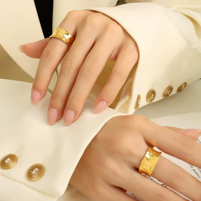 Wholesale Women's Handmade 316L Stainless Steel Gold Plated Geometric Ring With Uneven Opening Design - Image 4