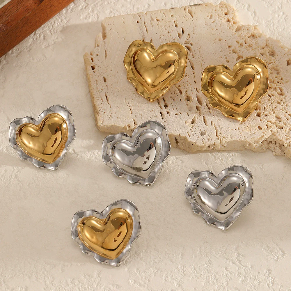 Wholesale Women's Heartshaped Stainless Steel Earrings With Pvd Furnace Vacuum Real Gold Plating