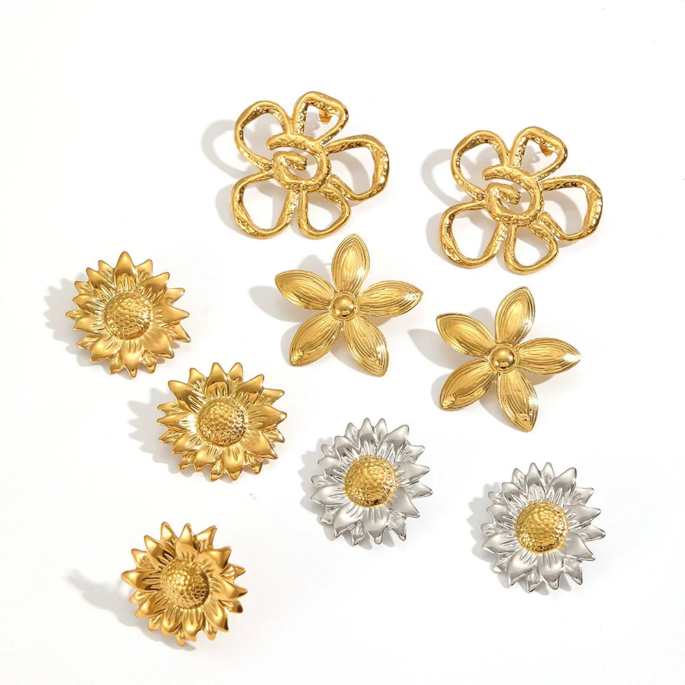 Wholesale Women's Ins Style Flower Pattern Titanium Steel And Stainless Steel Earrings With Pvd Furnace Vacuum Real Gold Plating - Image 4