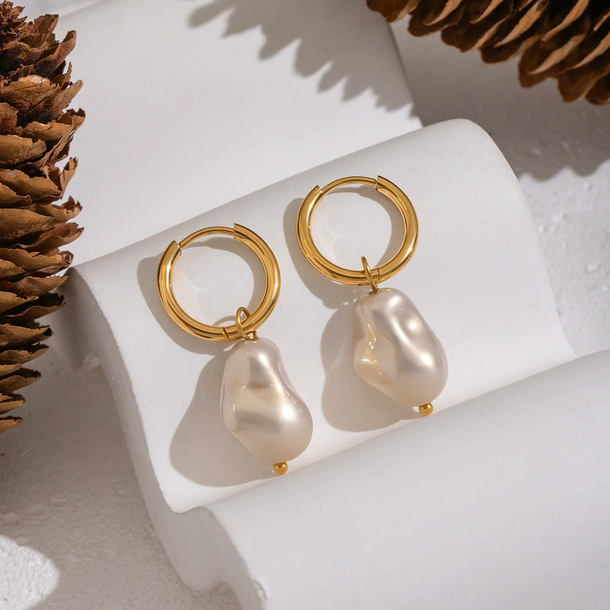 Wholesale Women's Irregular Baroque Geometric Light Luxury Minimalist Stainless Steel Pvd Furnace Vacuum Real Gold Plated Pearl Earrings Jewelry