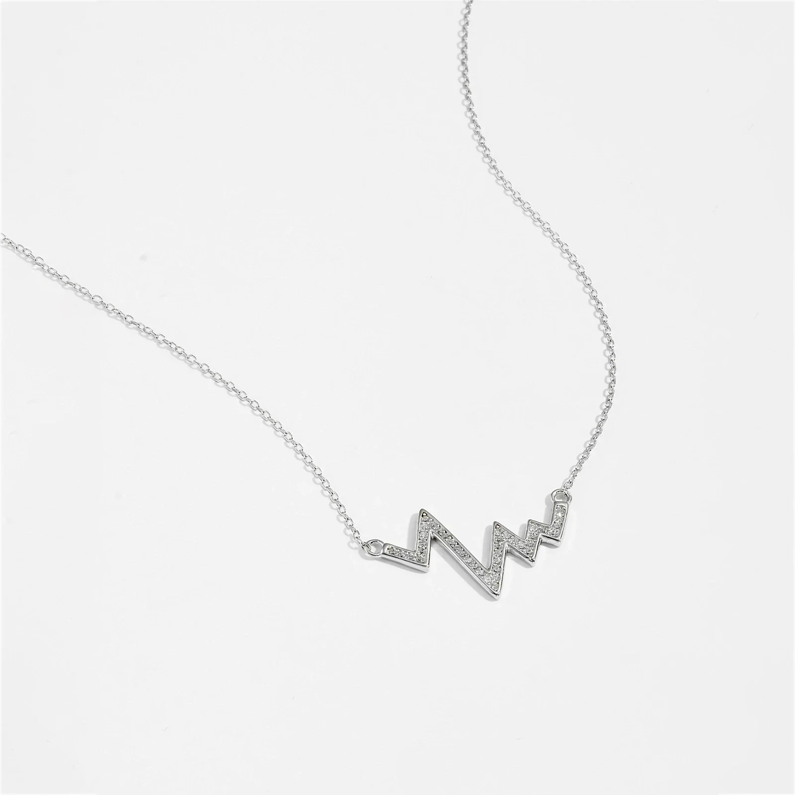 Wholesale Women's Jewelry 925 Sterling Silver Geometric Wave Heart Pendant Necklace With Electroplating Platinum 18K Gold - Image 4