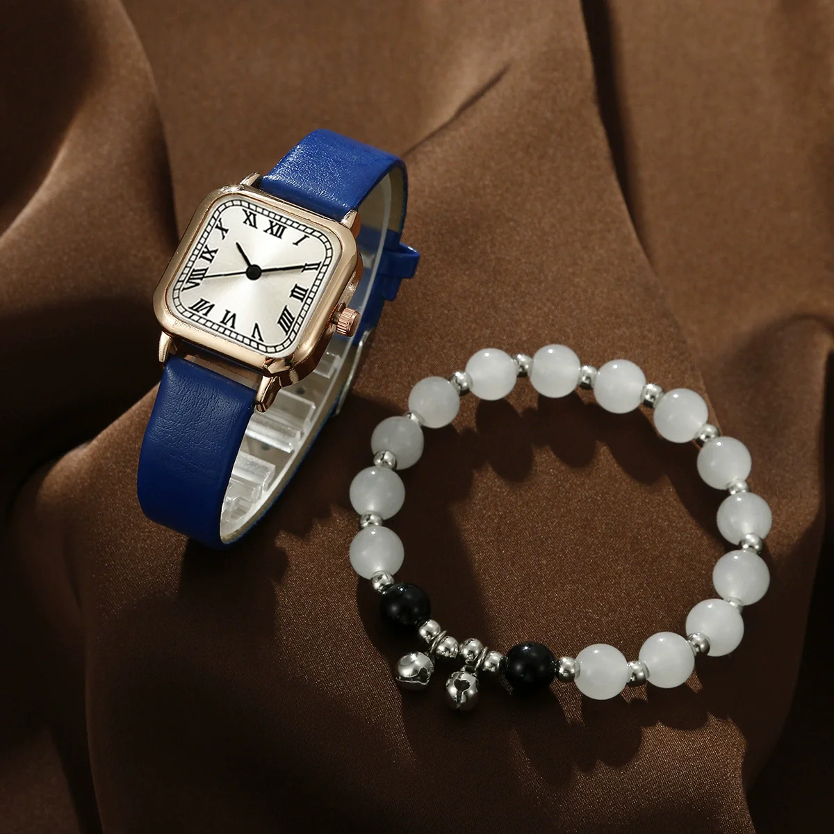 Wholesale Women's Jewelry Suit Alloy Case Imitation Leather Strap Square Dial Pointer Roman Scale Design - Image 10