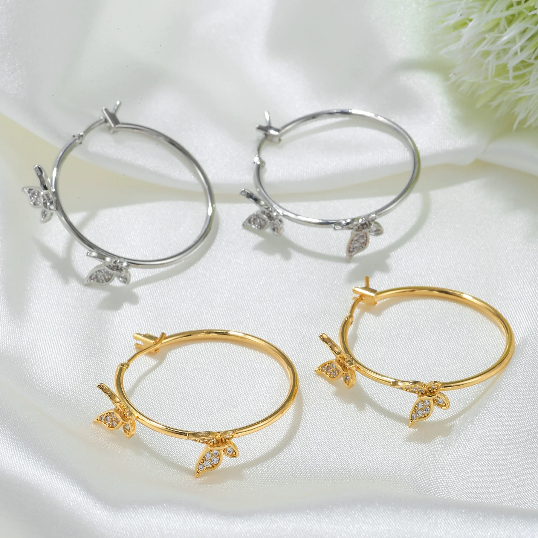 Wholesale Women's Light Luxury Copper Butterfly Earrings With Zircon - Image 2