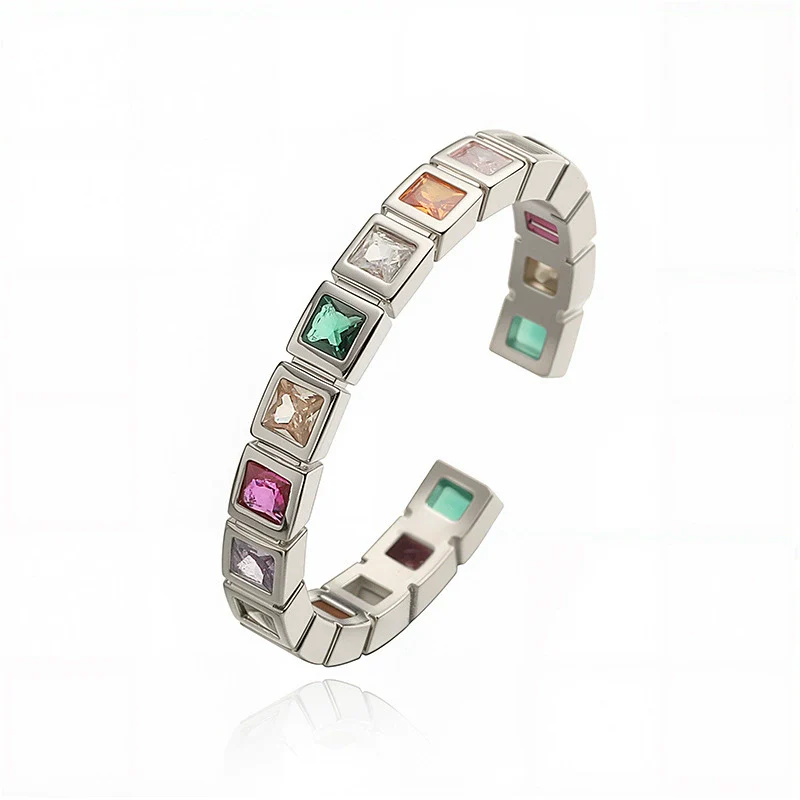 Wholesale Women's Light Luxury Copper Geometric Square And Circle Zirconia Ring - Image 7