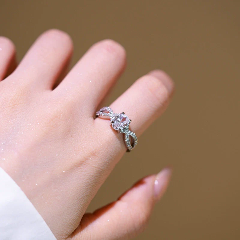 Wholesale Women's Light Luxury Geometric Gold Plated Copper Bowknot Ring With Diamonds - Image 2