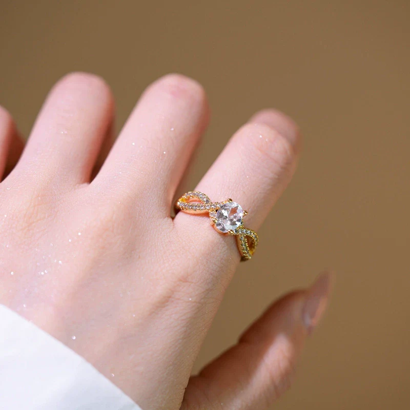 Wholesale Women's Light Luxury Geometric Gold Plated Copper Bowknot Ring With Diamonds - Image 3