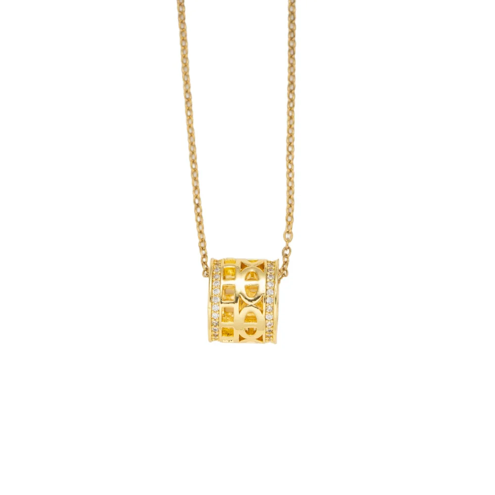 Wholesale Women's Light Luxury Small Waist Pig Nose Necklace With Zircon Inlay 18K Gold Plated Copper O Word Chain - Image 5