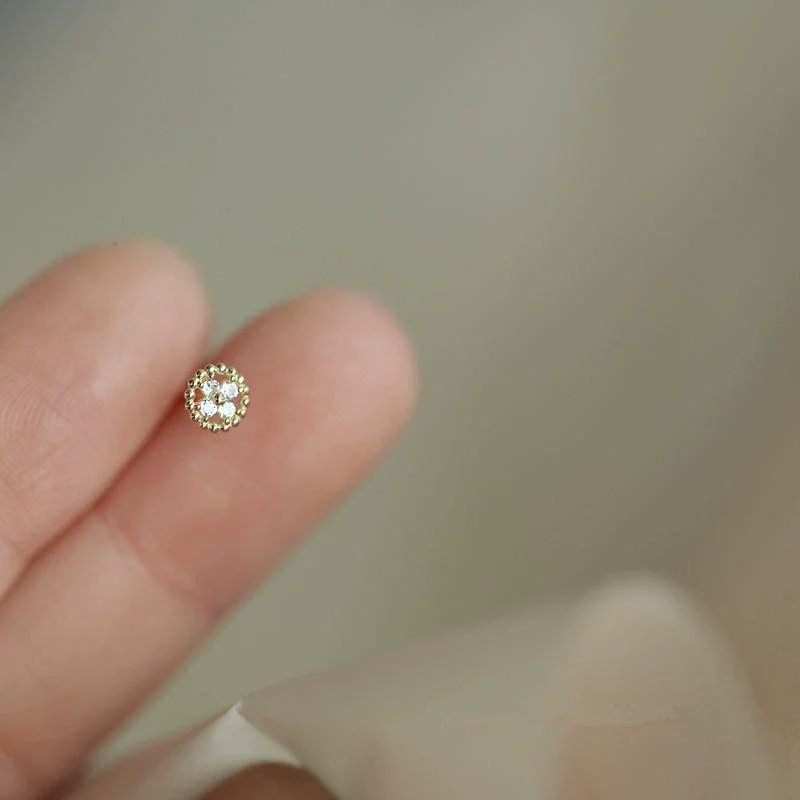 Wholesale Women's Light Luxury Sterling Silver Earrings With Flower Pattern And Zircon Inlay - Image 5