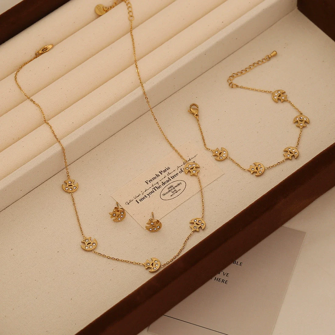 Wholesale Women's Light Luxury Style Flower Shape Real Gold Plated Stainless Steel Necklace Set - Image 4