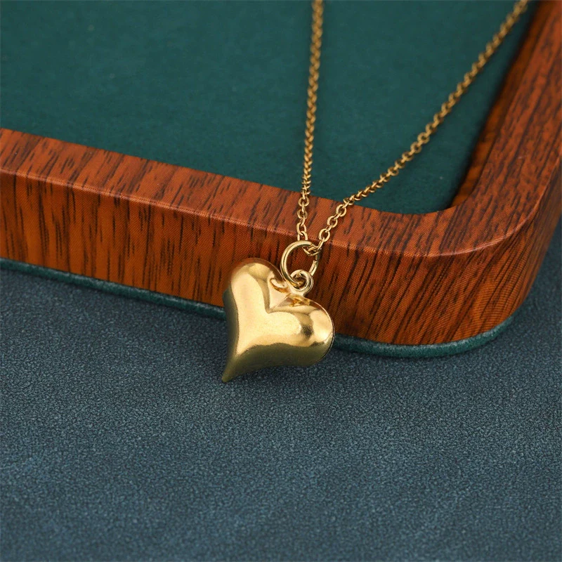 Wholesale Women's Minimalist Geometric Hollow Heart Pendant 18K Gold Stainless Steel Cross Chain Electroplated Necklace Choker Jewelry - Image 2