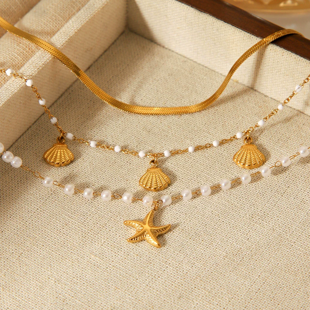 Wholesale Women's Minimalist Ins Style Geometric Stainless Steel Electroplated Bracelet Set With Shell And Starfish Pendant - Image 4