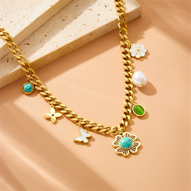 Wholesale Women's Old Money Style Stainless Steel Electroplated Necklace With Butterfly Daisy Turquoise Flower Pendant - Image 2
