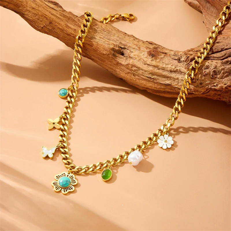 Wholesale Women's Old Money Style Stainless Steel Electroplated Necklace With Butterfly Daisy Turquoise Flower Pendant - Image 3