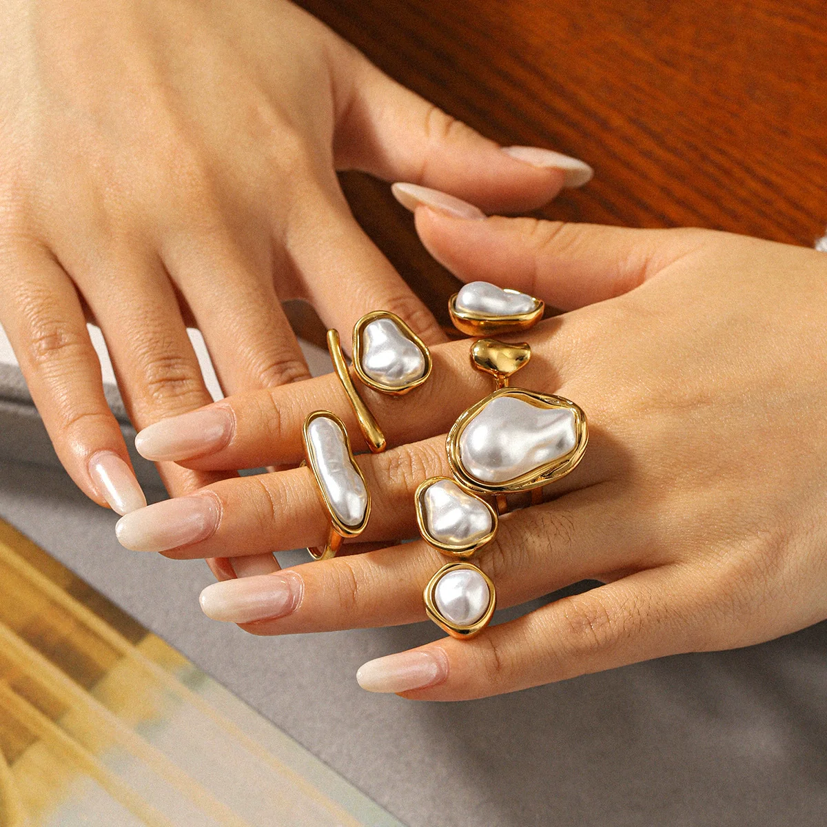 Wholesale Women's Pearl Inlaid Geometric Drop Shape Stainless Steel Open Ring Light Luxury Minimalist Ins Style Jewelry - Image 2