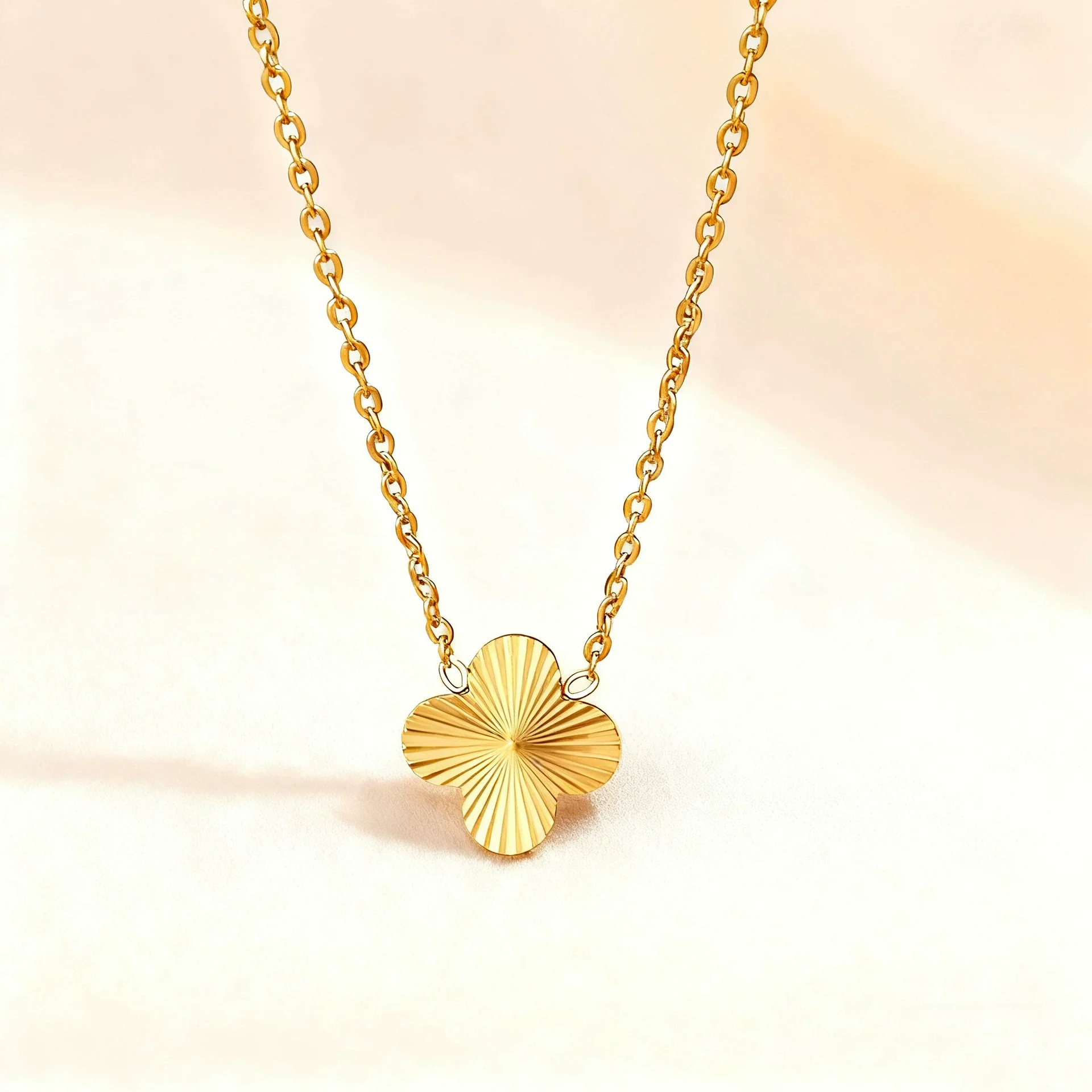 Wholesale Women's Plants And Flowers Four Leaf Clover Stainless Steel Jewelry Set Electroplated O Word Chain Necklace Bracelet Earring - Image 7