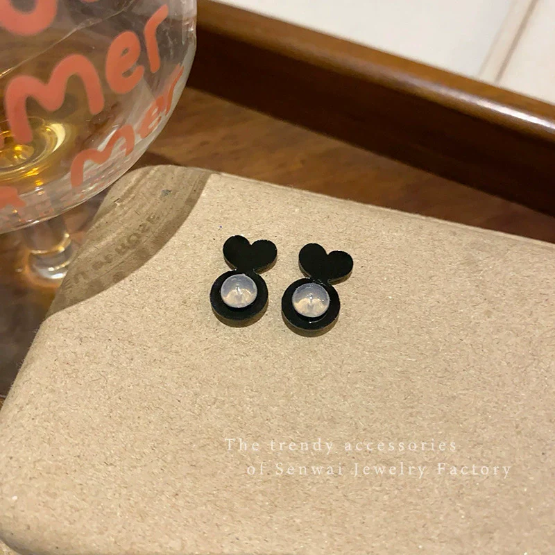 Wholesale Women's Plastic Resin Heart Shape Polish Antisagging Antidrop Ear Jewelry Ear Plug Fixer Pullup Shaping Patch - Image 4