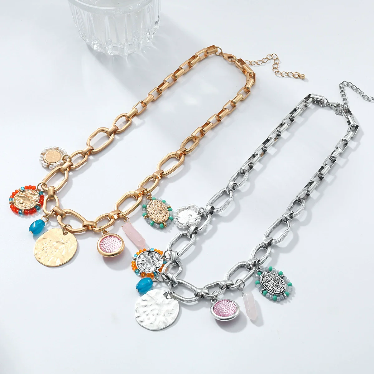 Wholesale Women's Punk Hiphop Style Multilayer Resin Necklace With Geometric Pendant Alloy Rice Beads Zinc Alloy Electroplating - Image 3