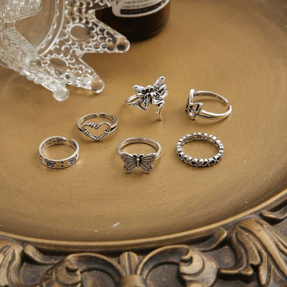 Wholesale Women's Retro Butterfly Alloy Ring Set With Electroplating Treatment - Image 4