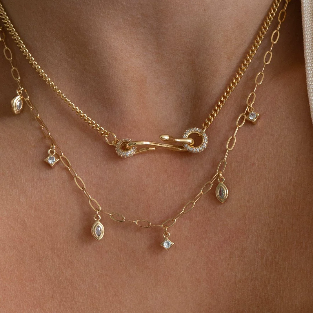 Wholesale Women's Retro Geometric Snakeshaped Necklace With Copper Chain And Titanium Steel Pendant Electroplated