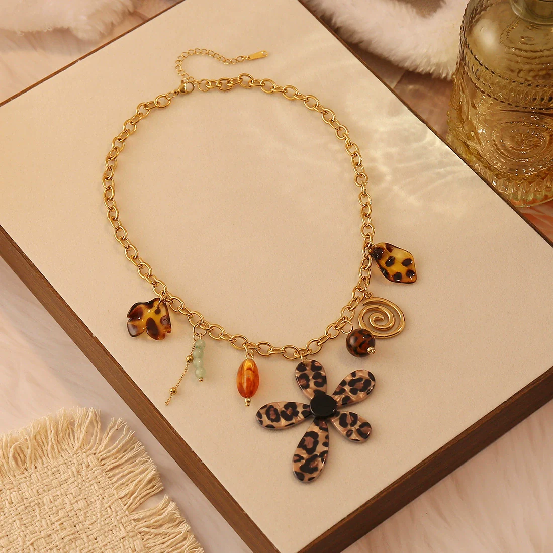 Wholesale Women's Retro Leopard Print Flower Titanium Steel Real Gold Plated Necklace In Maillard Style - Image 2