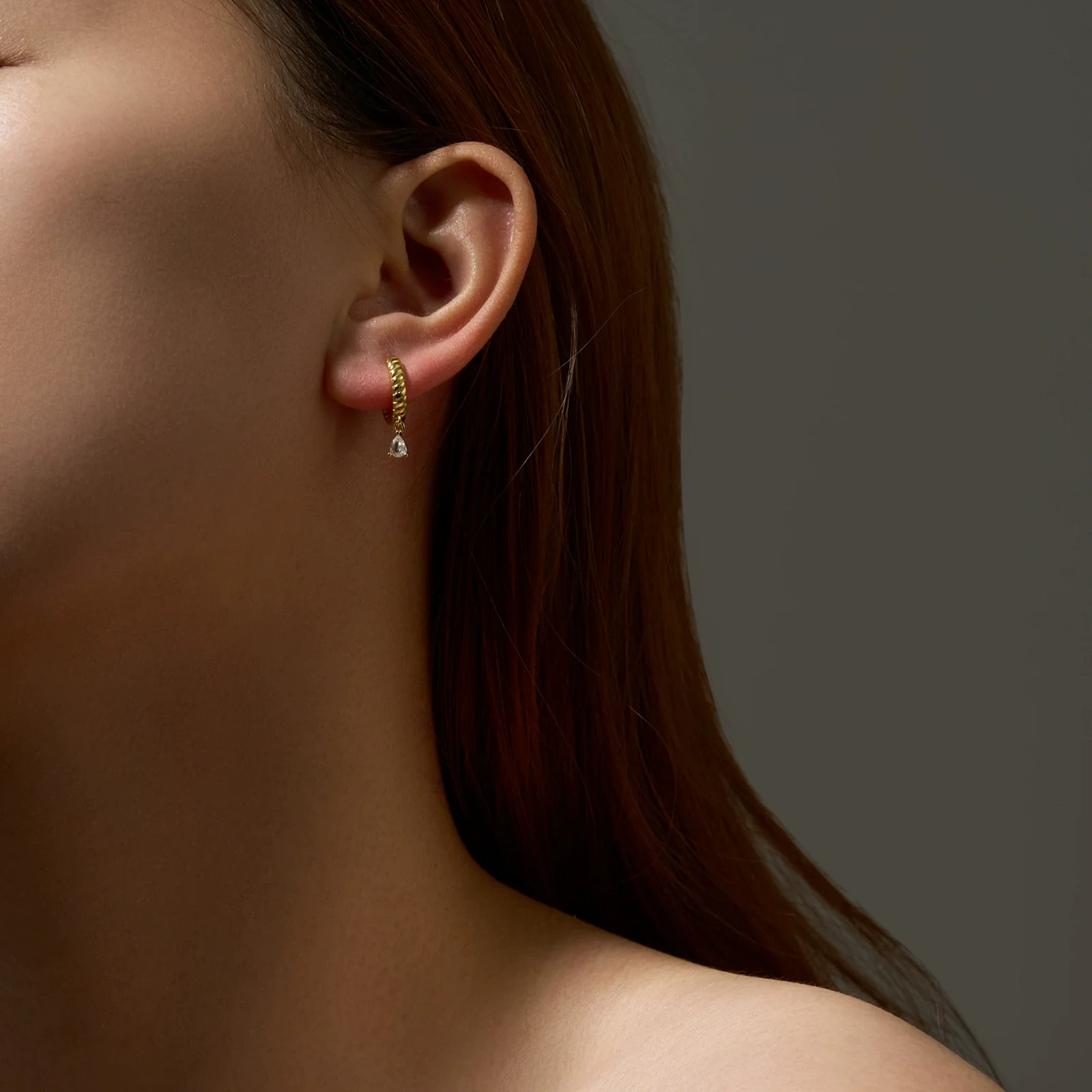 Wholesale Women's S925 Sterling Silver Geometric Drop Pendant Earrings With Electroplating - Image 2