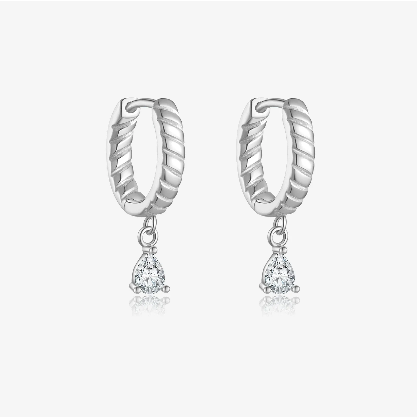 Wholesale Women's S925 Sterling Silver Geometric Drop Pendant Earrings With Electroplating - Image 6