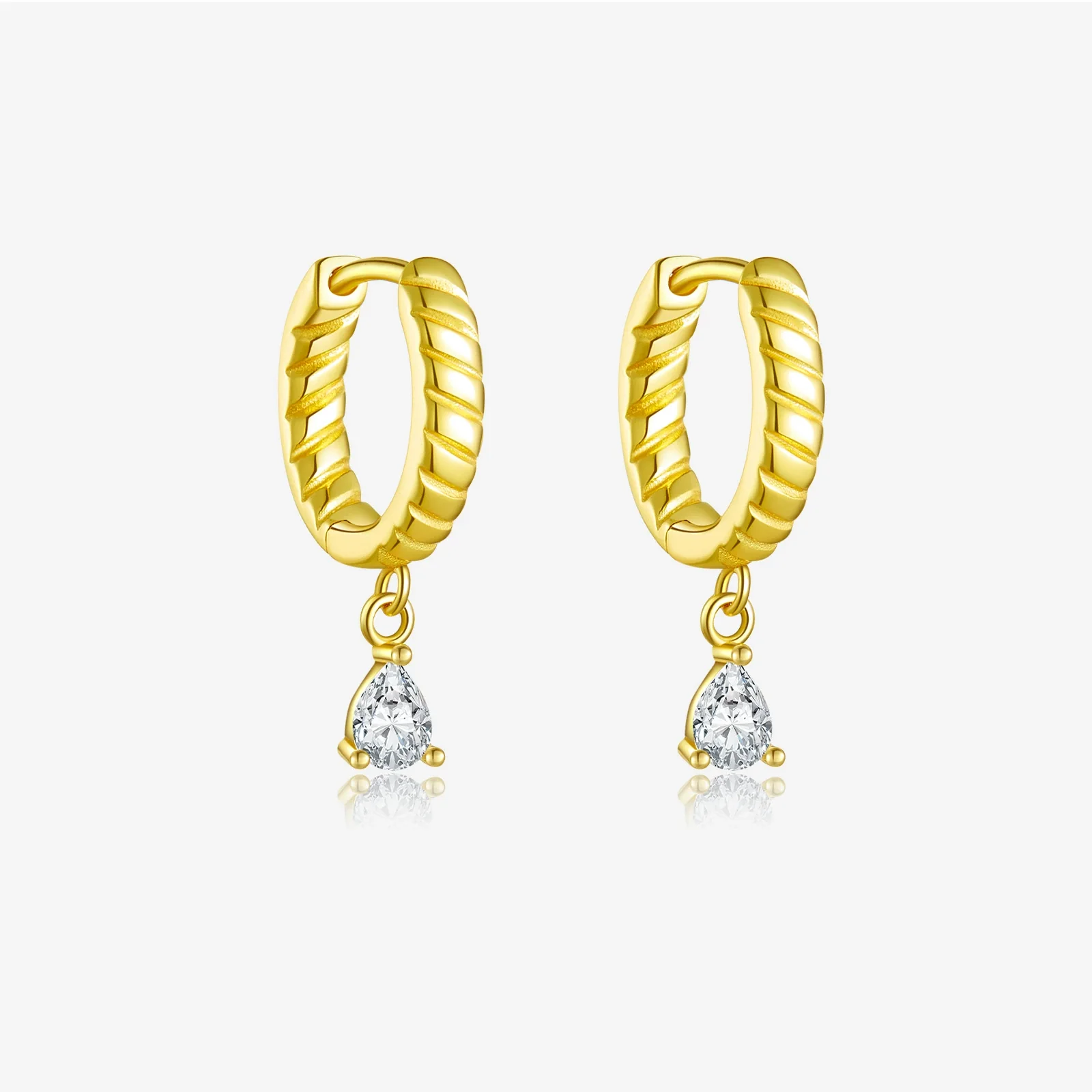 Wholesale Women's S925 Sterling Silver Geometric Drop Pendant Earrings With Electroplating - Image 7