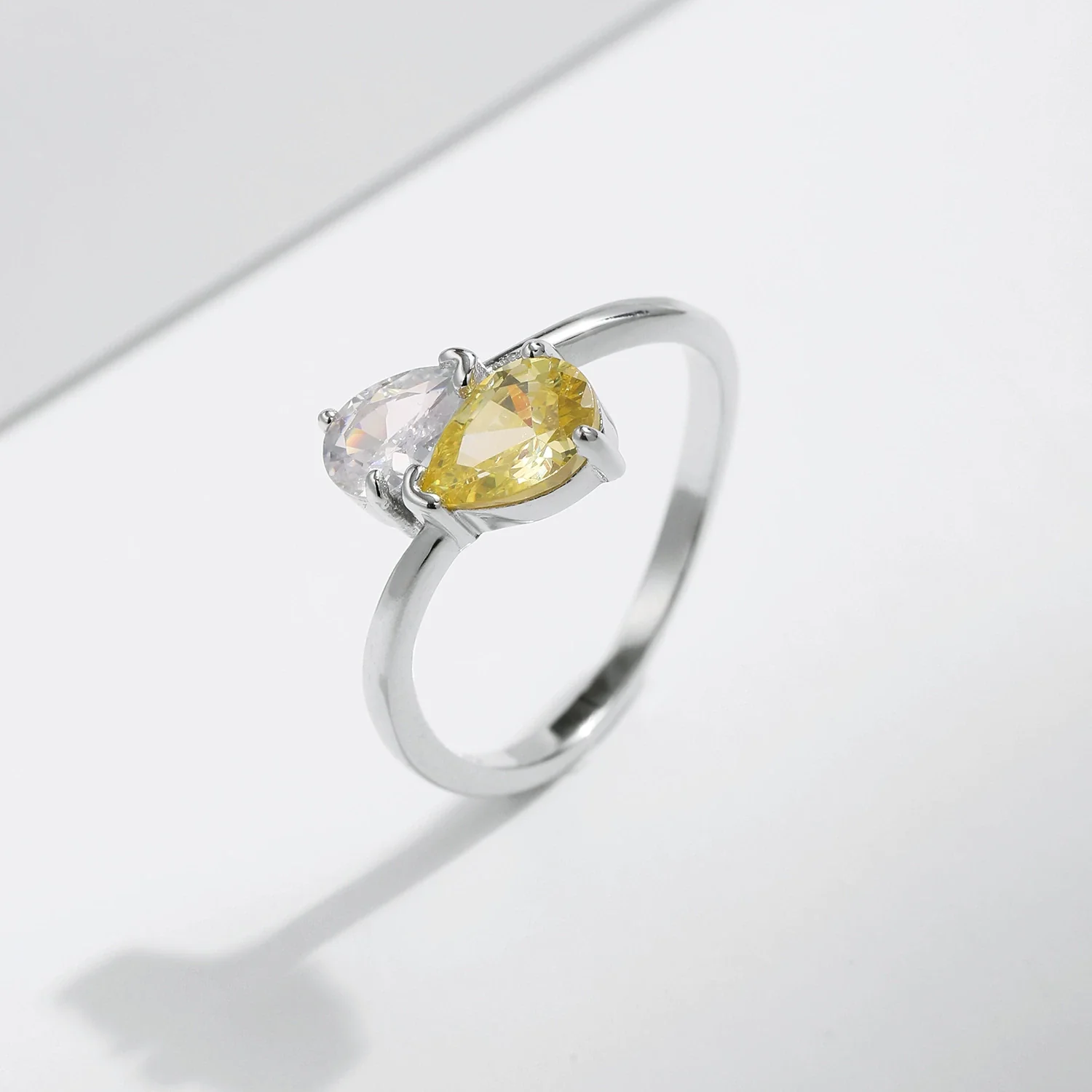 Wholesale Women's S925 Sterling Silver Light Luxury Interwoven Teardrop Design Ring - Image 3