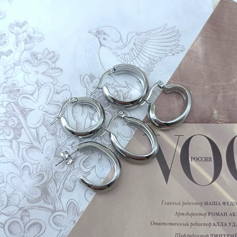 Wholesale Women's Semiround Titanium Steel Geometric Personality Earrings With Polished And Electroplated Finish - Image 2