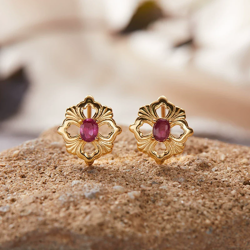 Wholesale Women's Silver Geometric Wiredrawing Earrings Set With Gems - Image 4