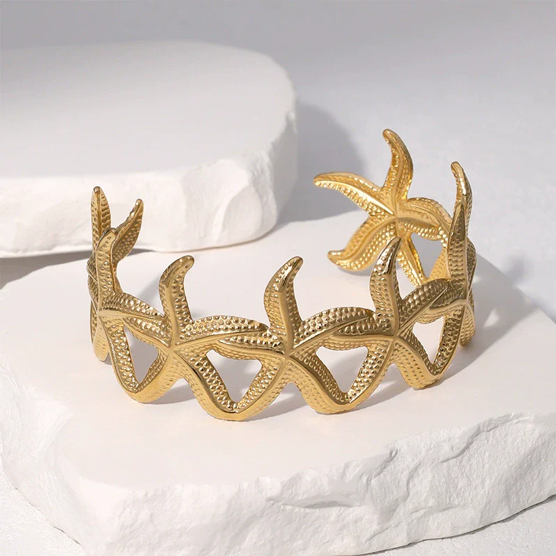 Wholesale Women's Simple Electroplated Stainless Steel Starfish Bracelet Fashion Stylish Casual Style - Image 2