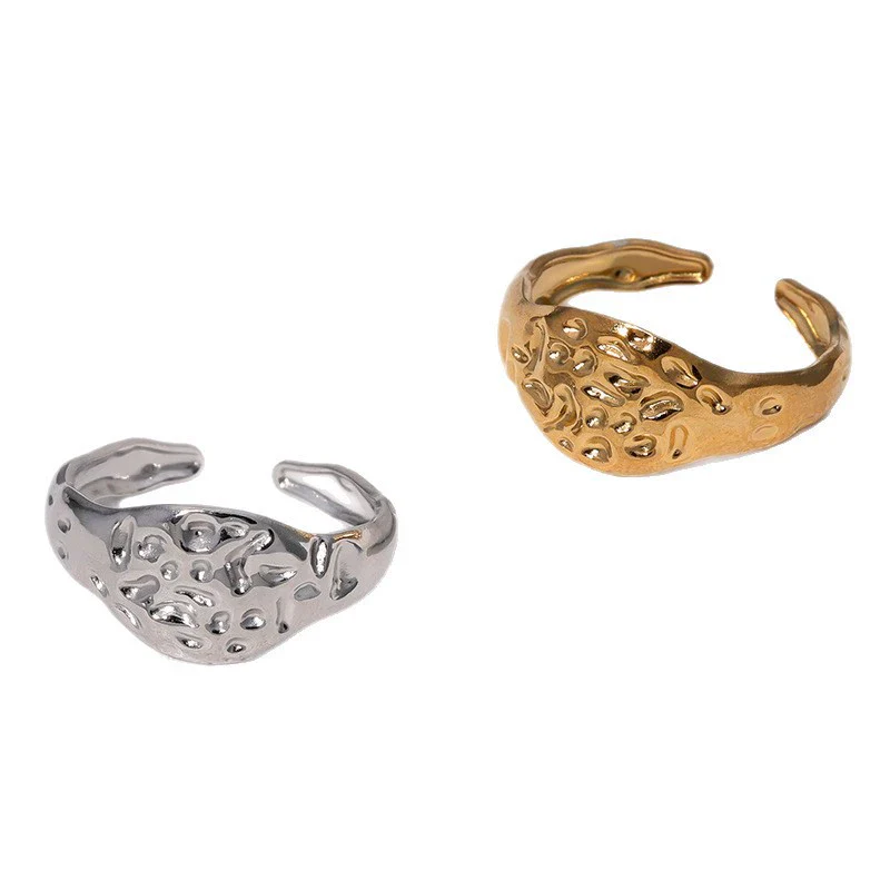 Wholesale Women's Simple Geometric Hammer Pattern Stainless Steel Open Ring With 18K Gold Electroplating - Image 5