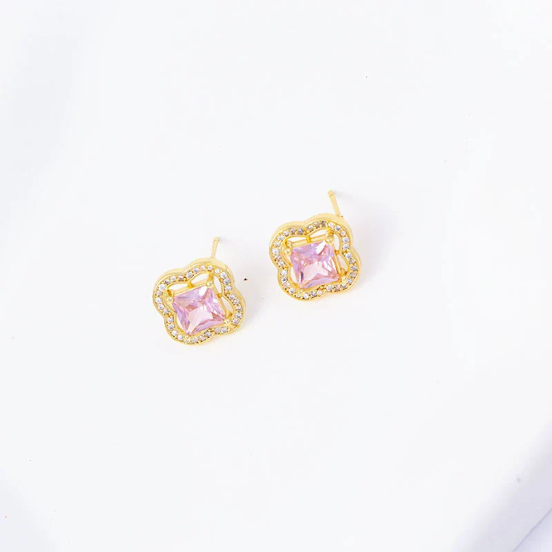Wholesale Women's Simple Geometric Square Copper Microinlaid Electroplated Earrings - Image 15