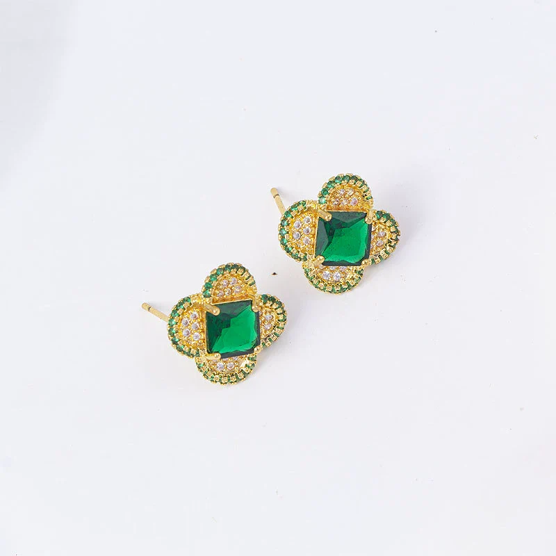 Wholesale Women's Simple Geometric Square Copper Microinlaid Electroplated Earrings - Image 39