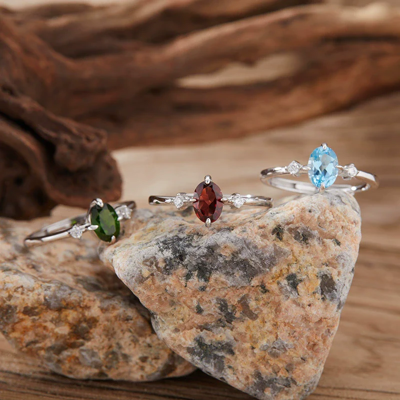 Wholesale Women's Simple Versatile S925 Sterling Silver Geometric Gemstone Ring Set With Natural Topaz Garnet Diopside Peridot