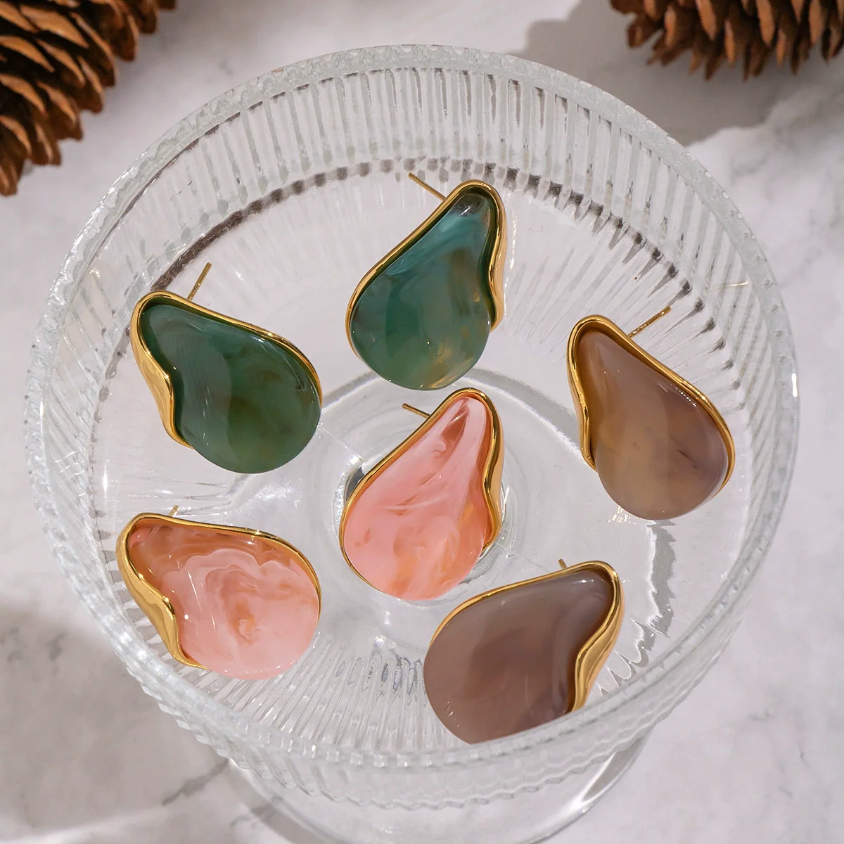Wholesale Women's Stainless Steel And Resin Geometric Smudged Irregular Chubby Earrings With Pvd Furnace Vacuum Real Gold Plating Sweet And Cool Style - Image 3