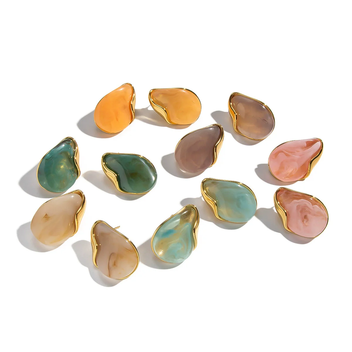 Wholesale Women's Stainless Steel And Resin Geometric Smudged Irregular Chubby Earrings With Pvd Furnace Vacuum Real Gold Plating Sweet And Cool Style - Image 5