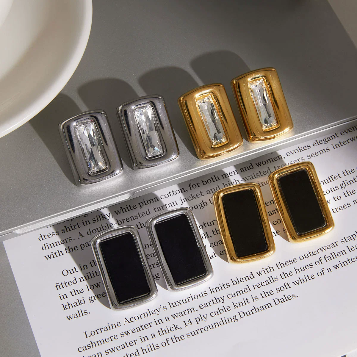Wholesale Women's Stainless Steel And Titanium Steel Geometric Vacuum Real Gold Plated Earrings - Image 2