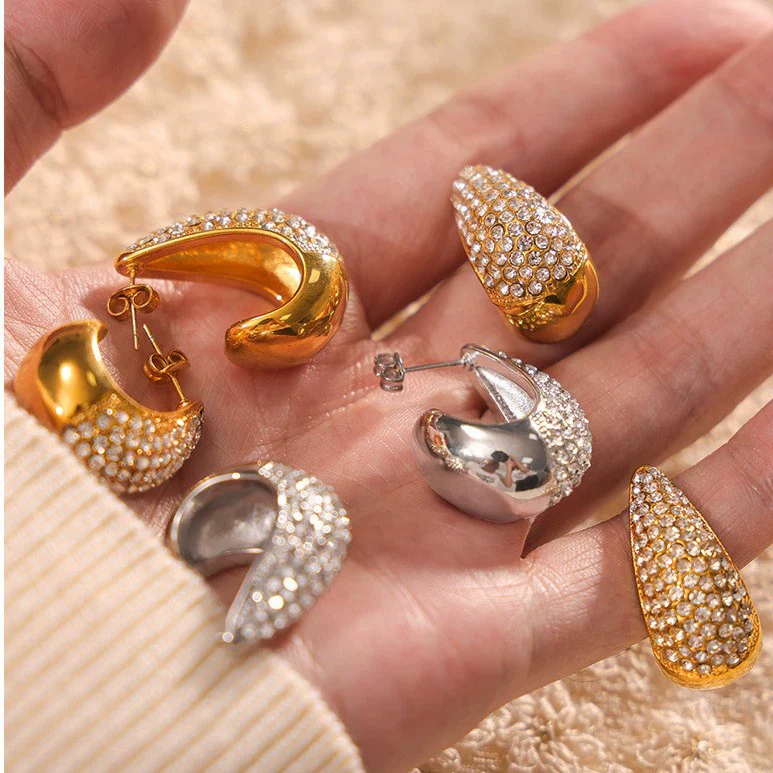Wholesale Women's Stainless Steel Electroplated Ferris Wheel Water Drop Diamond Earrings And Small Square Carving English Square Pendant Necklaces - Image 4