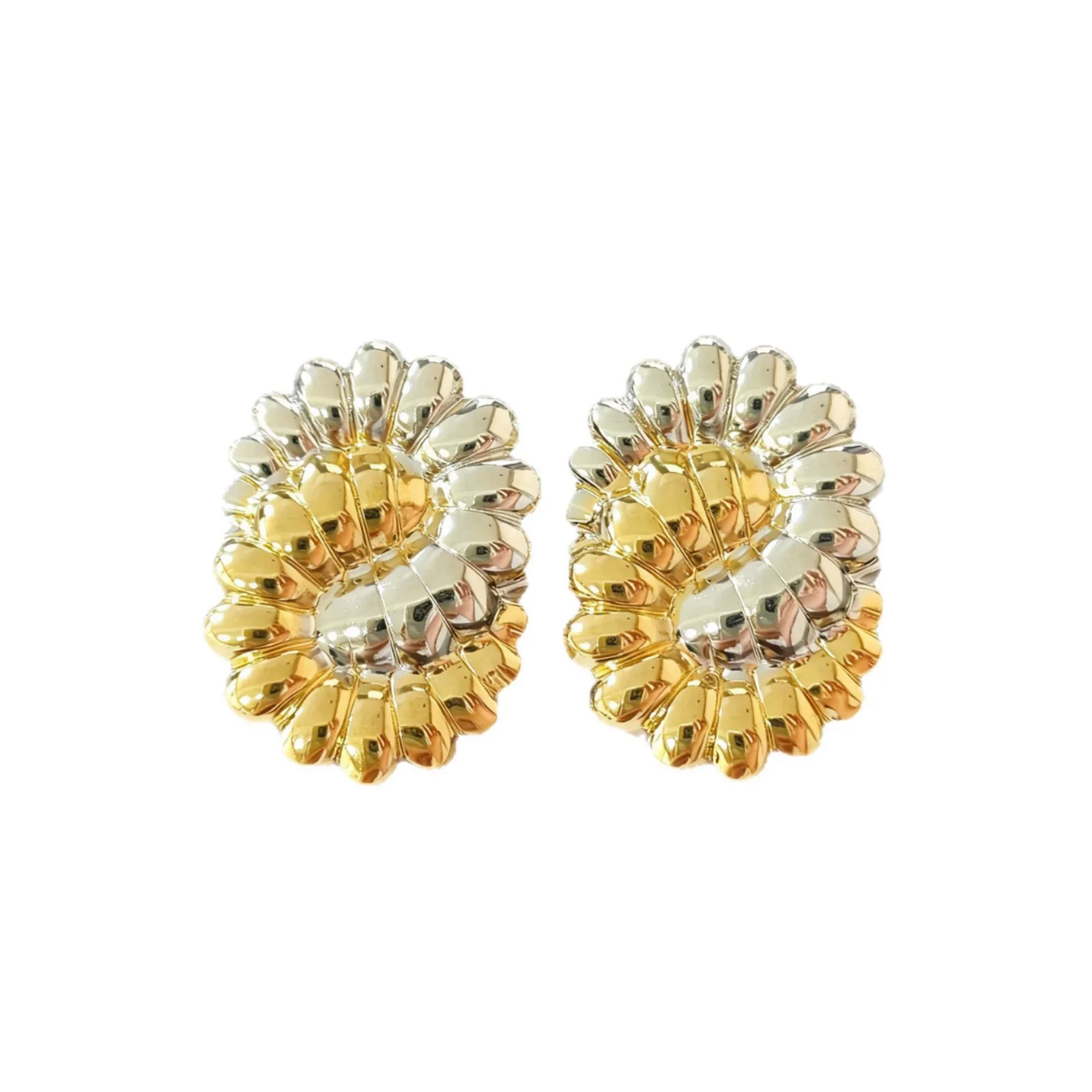 Wholesale Women's Stainless Steel Gold Electroplated Floral Asymmetrical Earrings Jewelry - Image 5