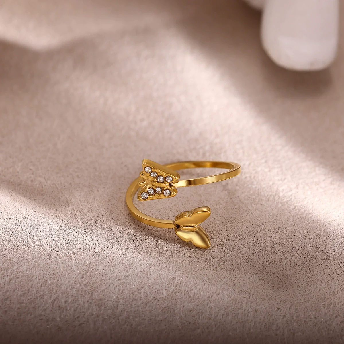 Wholesale Women's Stainless Steel Imitation Pearl Multilayer Zircon 18K Gold Plated Heart Shape Geometric Inlaid With Gold Open Ring - Image 4