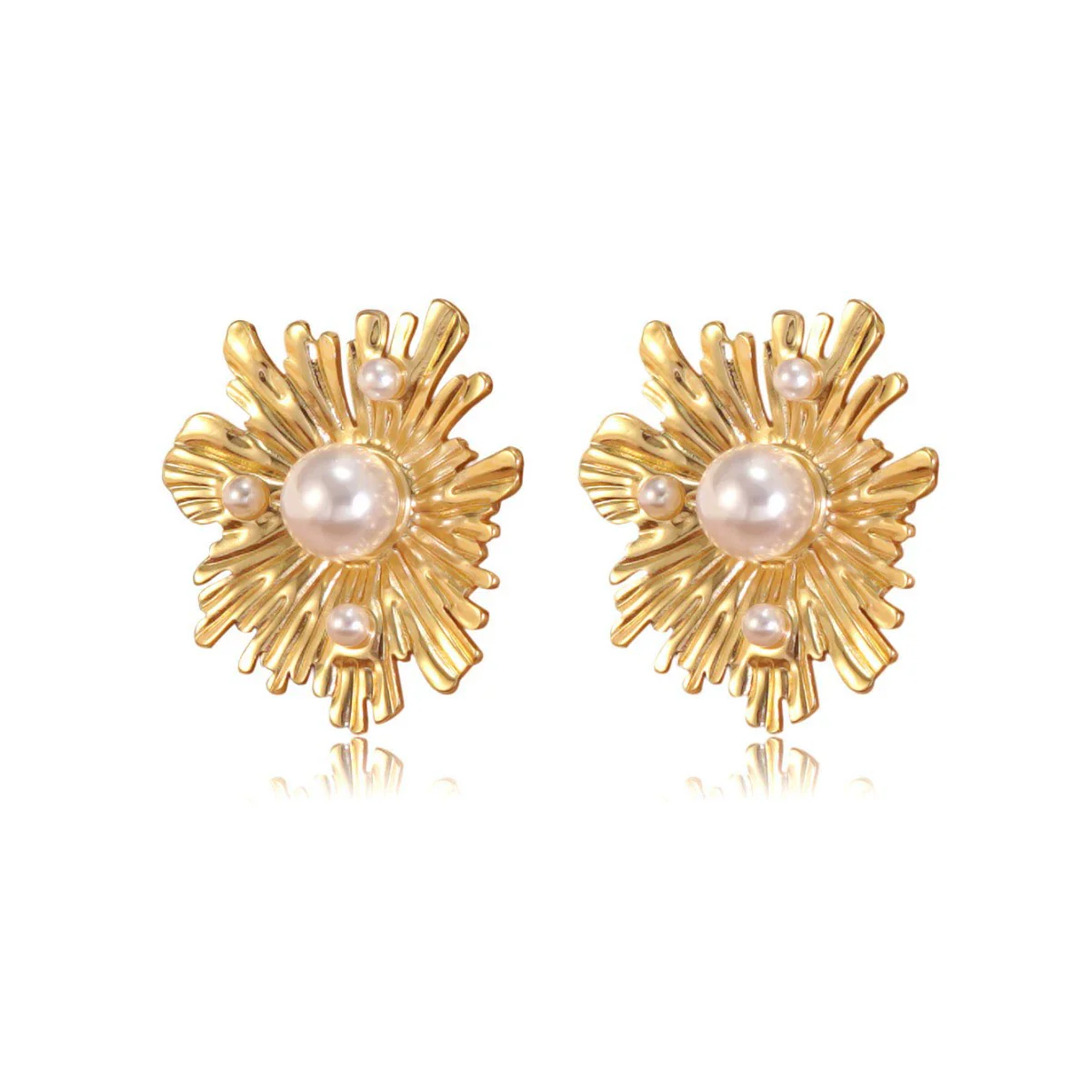 Wholesale Women's Stamped Flower Pearl Stainless Steel Earrings Retro Stylish Jewelry - Image 5