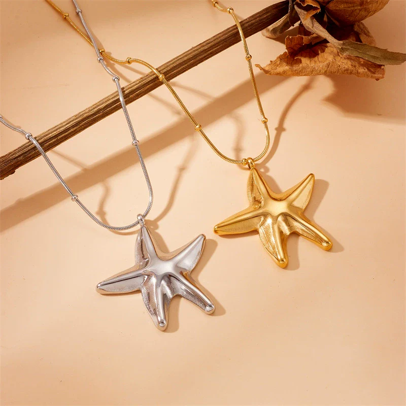 Wholesale Women's Star Shape Stainless Steel Electroplated Snake Bone Chain Necklace