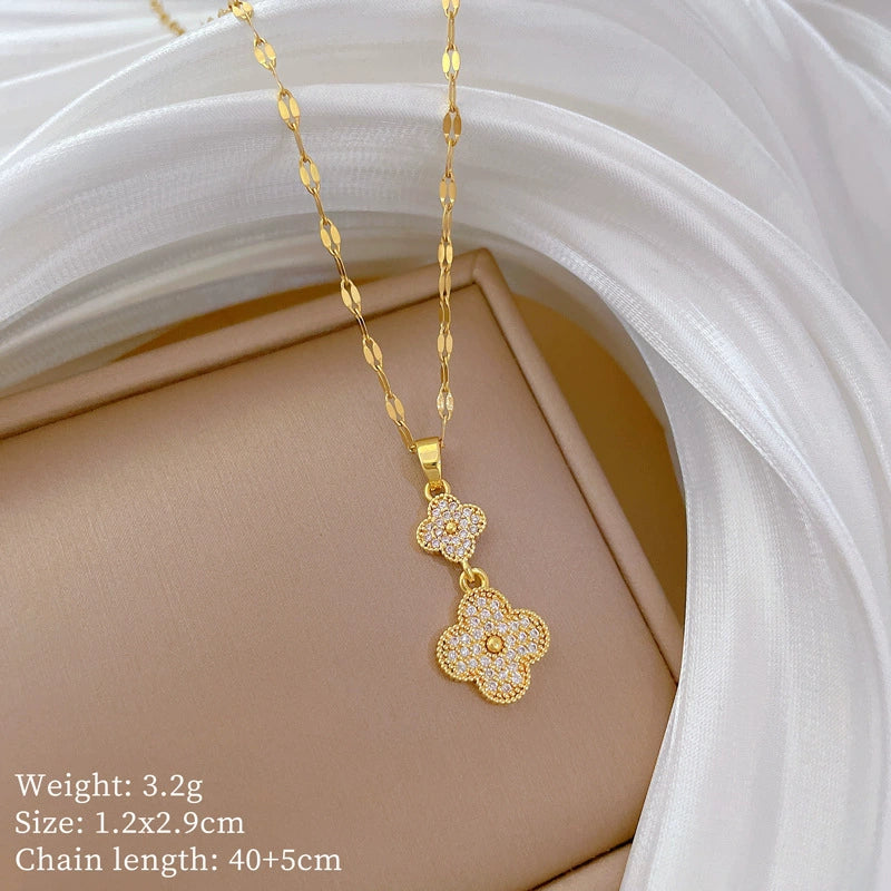 Wholesale Women's Titanium Steel And Copper Necklace With Geometric Pattern And Diamond Treatment Featuring Four Leaf Flower Design - Image 6