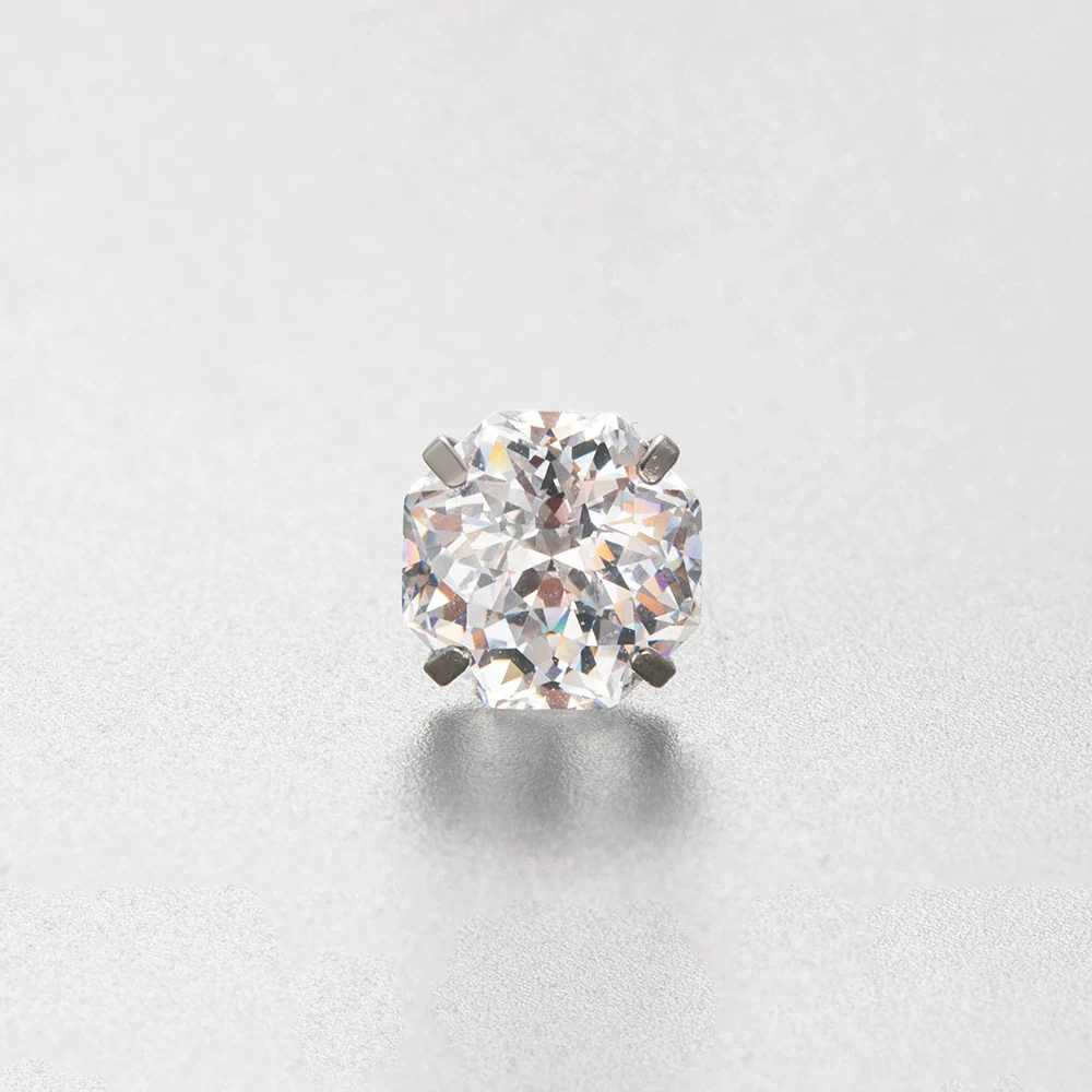 Wholesale Women's Titanium Steel Inlaid Zircon Geometric Sweet Style Handheld Flower Cut Eightsided Ear Nail - Image 4