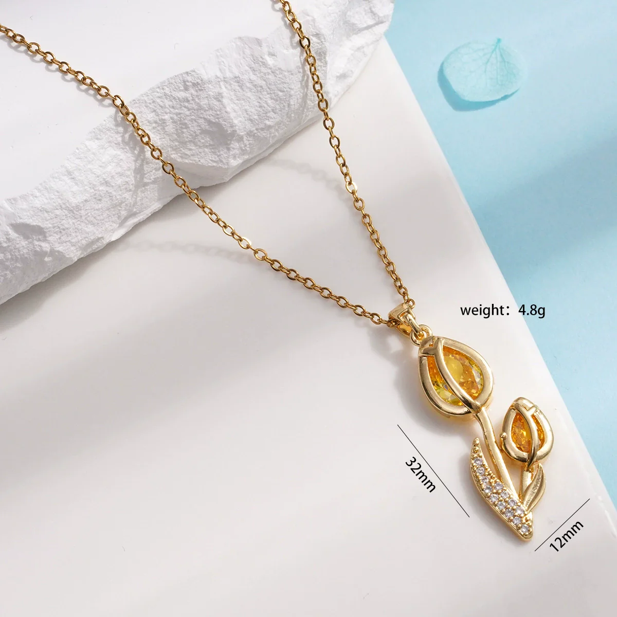 Wholesale Women's Titanium Steel Necklace Copper Gold Plated Cat's Eye Tulip Design With Mixed Gem Inlay And Ochain Light Luxury Flower Pattern - Image 6