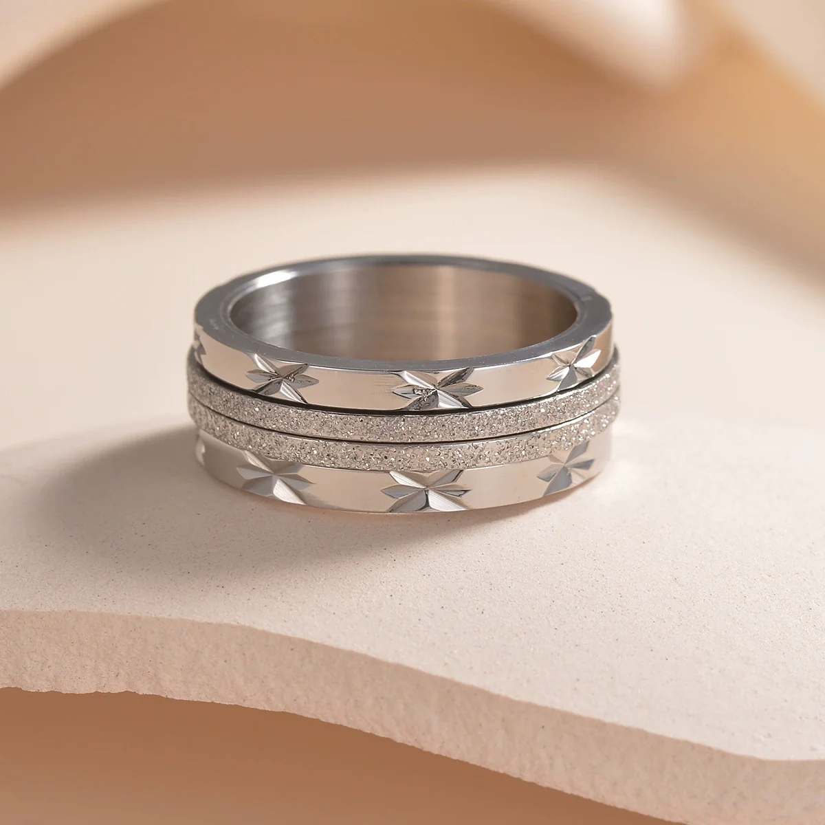 Wholesale Women's Titanium Steel Rotatable Stress Relief Ring With Geometric Style And Seiko Craftsmanship - Image 3