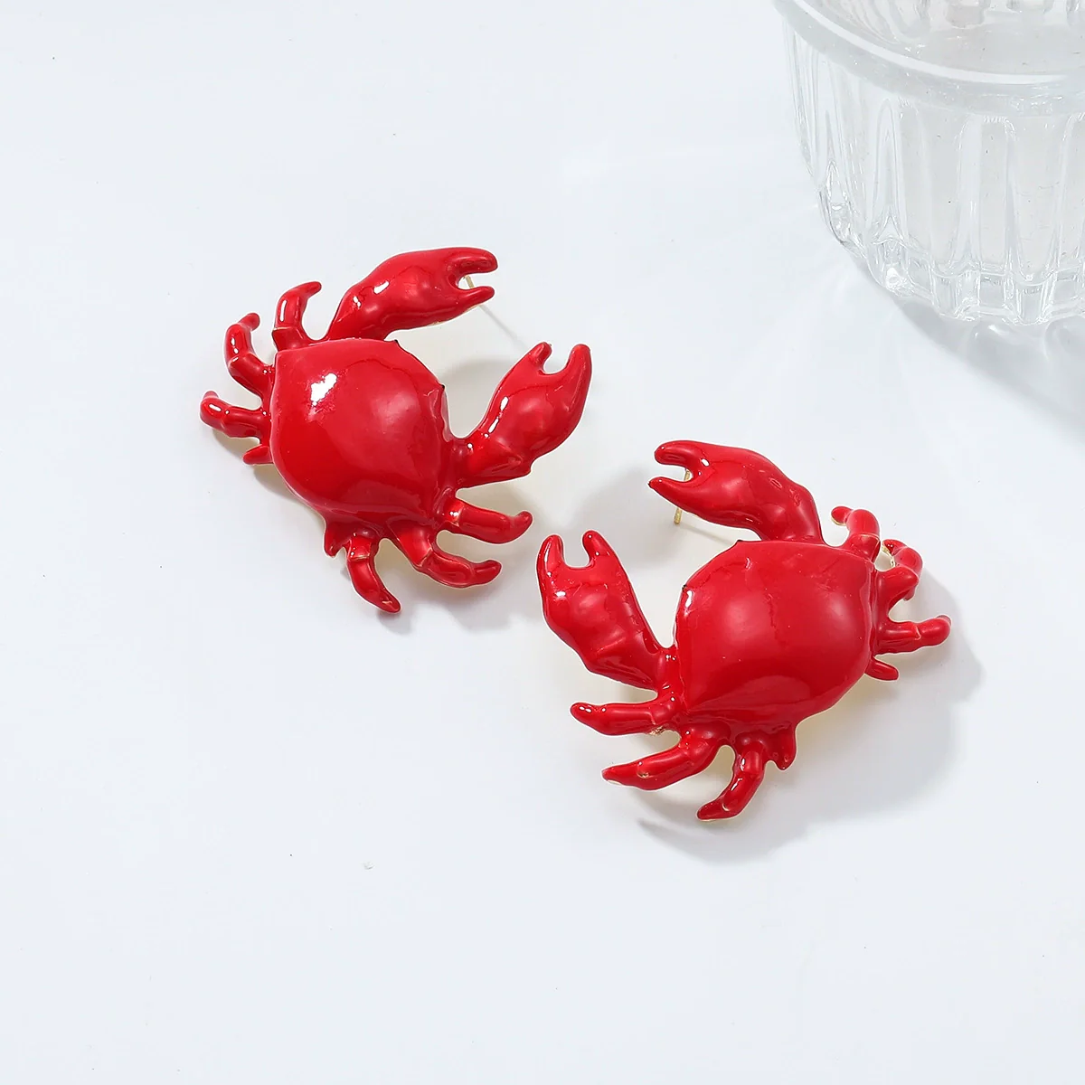 Wholesale Women's Zinc Alloy Animal Zodiac Marine Elements Red Crab Earrings Electroplated Old Money Style - Image 4