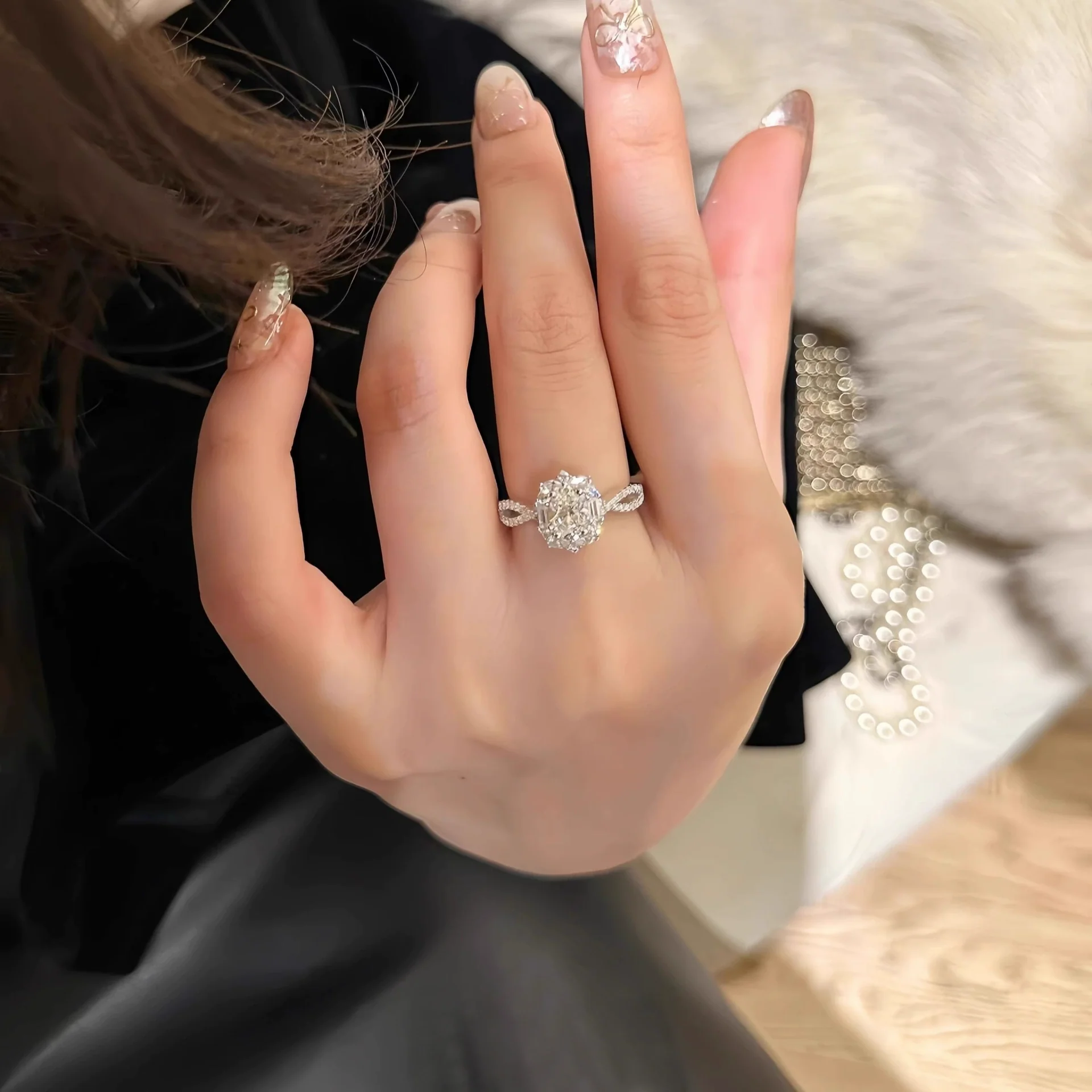 Women's 925 Sterling Silver Ushape Mosan Diamond Ring With Electroplating - Image 3